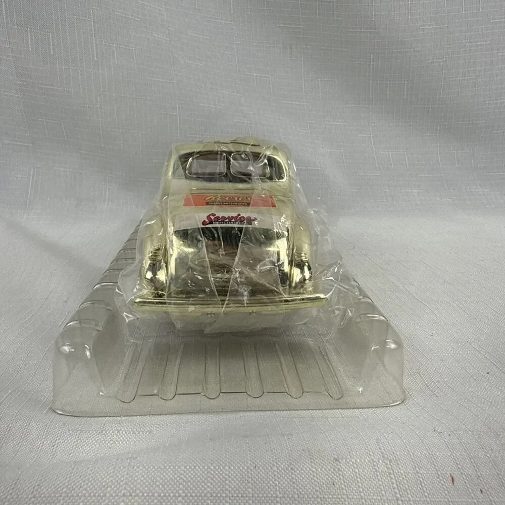 Racing Champion 1:24 Bill Elliott Stock Rod Nascar Gold #94 Diecast